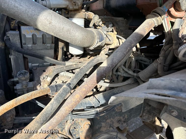 image for item DV0542 2003 Sterling dump truck