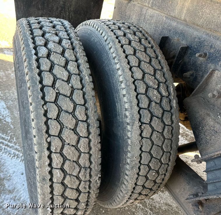 image for item DV0542 2003 Sterling dump truck