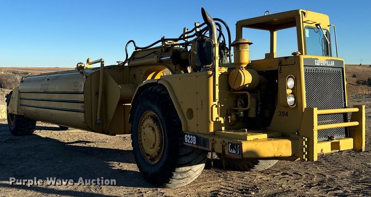 image for item DV2851 1979 Caterpillar 623B water wagon