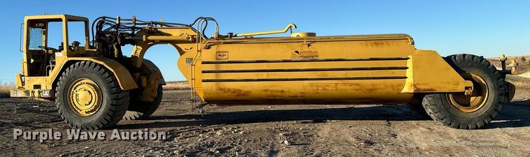 image for item DV2851 1979 Caterpillar 623B water wagon