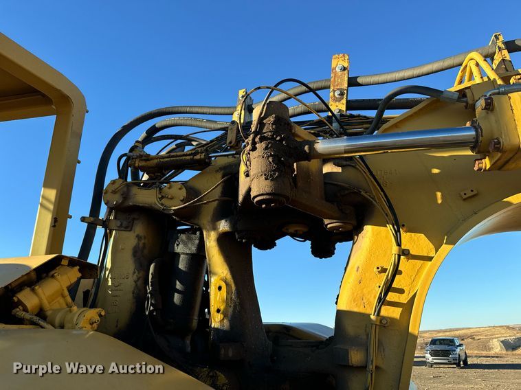 image for item DV2851 1979 Caterpillar 623B water wagon