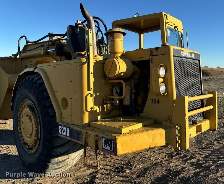 image for item DV2851 1979 Caterpillar 623B water wagon