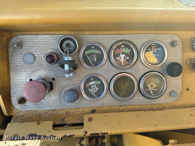 image for item DV2851 1979 Caterpillar 623B water wagon