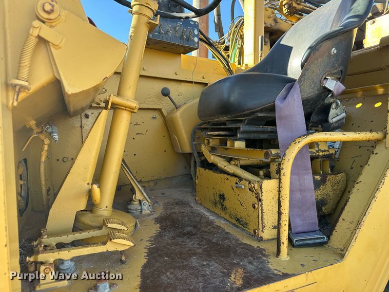 image for item DV2851 1979 Caterpillar 623B water wagon