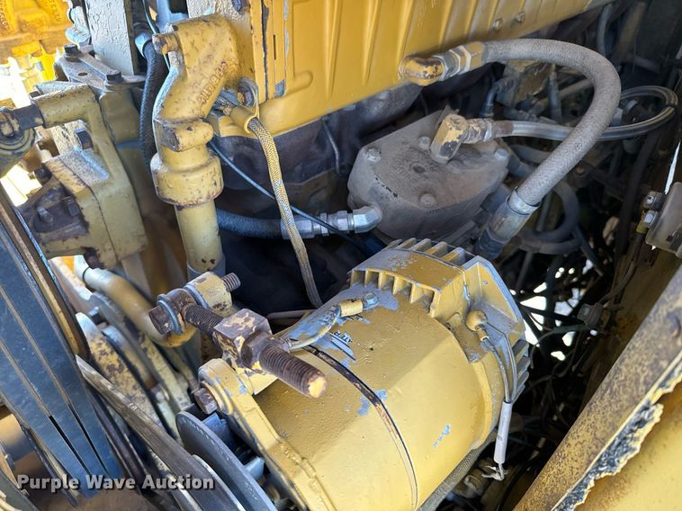 image for item DV2851 1979 Caterpillar 623B water wagon