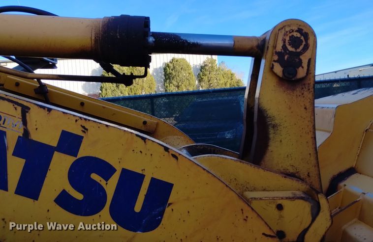 image for item DV6586 2014 Komatsu WA380-7 wheel loader