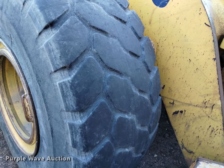 image for item DV6586 2014 Komatsu WA380-7 wheel loader