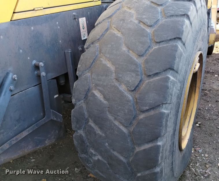 image for item DV6586 2014 Komatsu WA380-7 wheel loader