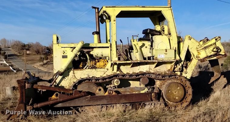 image for item DV6587 1970 International Harvester TD 20B dozer