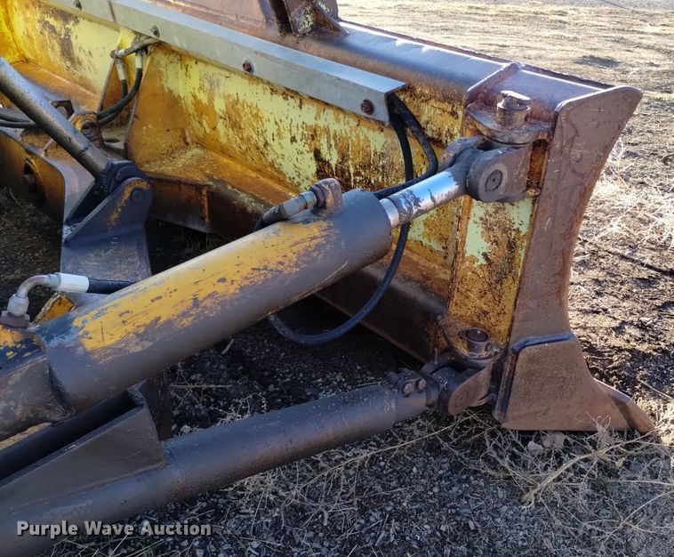 image for item DV6587 1970 International Harvester TD 20B dozer