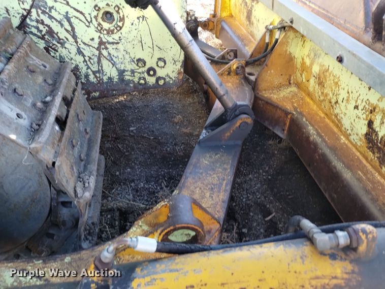 image for item DV6587 1970 International Harvester TD 20B dozer