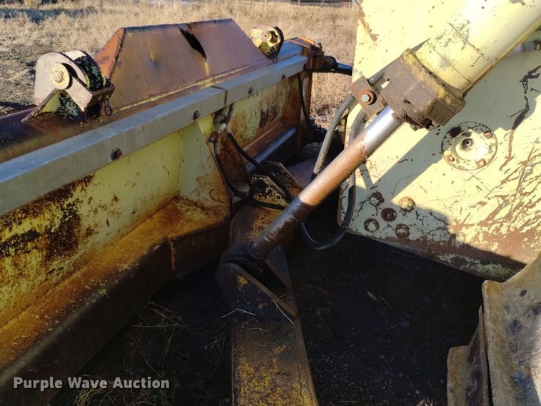 image for item DV6587 1970 International Harvester TD 20B dozer