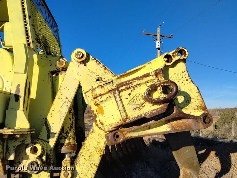 image for item DV6587 1970 International Harvester TD 20B dozer