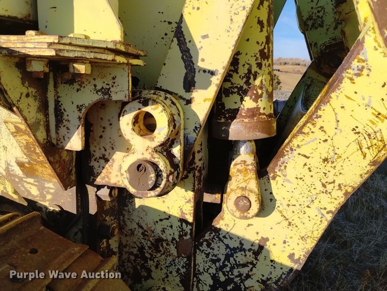 image for item DV6587 1970 International Harvester TD 20B dozer