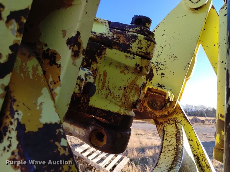 image for item DV6587 1970 International Harvester TD 20B dozer