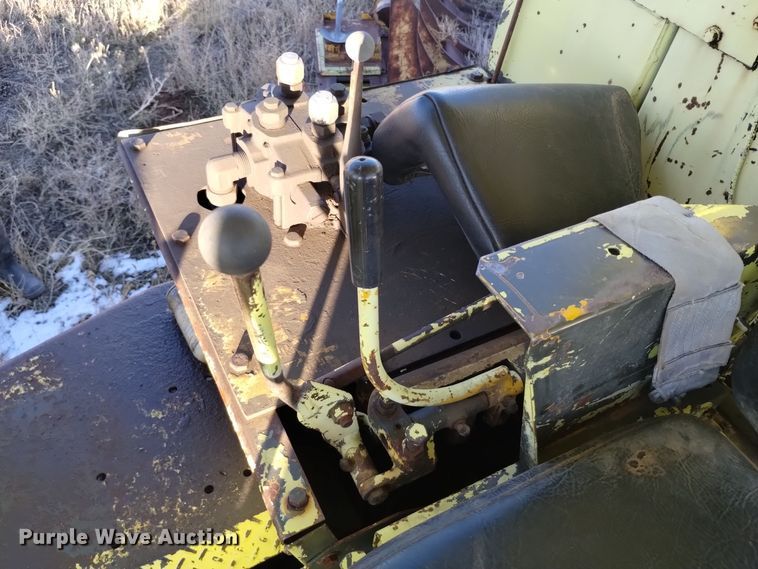 image for item DV6587 1970 International Harvester TD 20B dozer