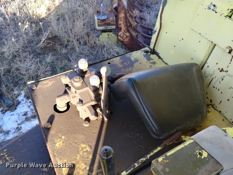 image for item DV6587 1970 International Harvester TD 20B dozer