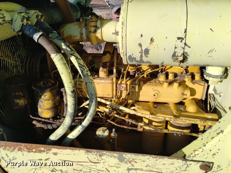 image for item DV6587 1970 International Harvester TD 20B dozer