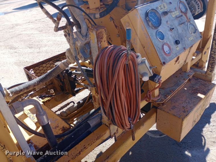 image for item DW0907 Morgen concrete pump trailer