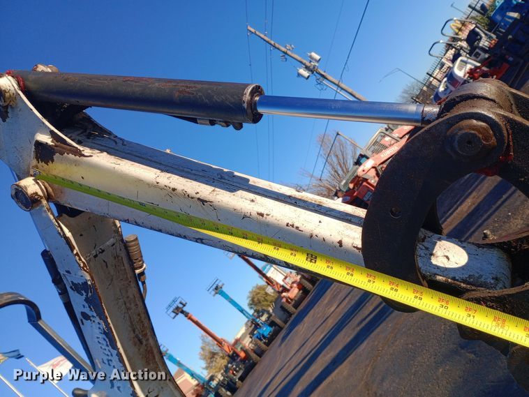 image for item DW0910 2017 Bobcat 418 mini excavator