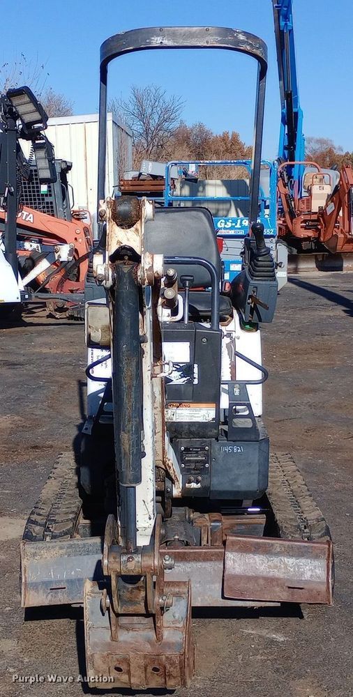 image for item DW0911 2017 Bobcat 418 mini excavator