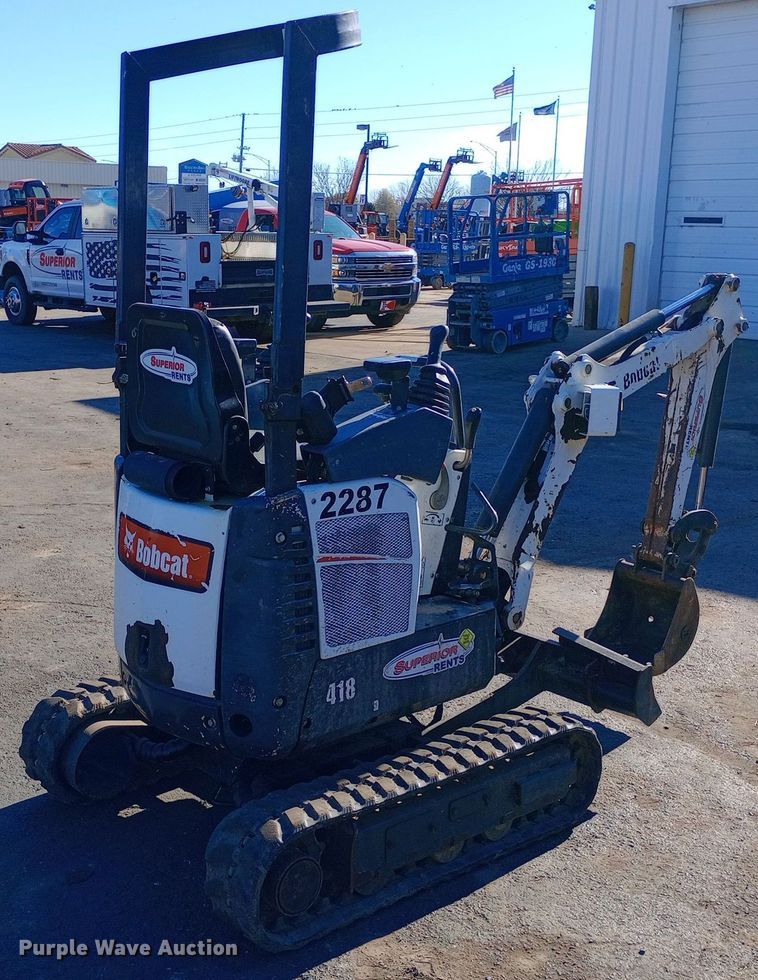 image for item DW0911 2017 Bobcat 418 mini excavator