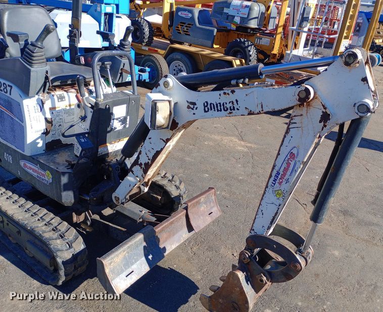 image for item DW0911 2017 Bobcat 418 mini excavator