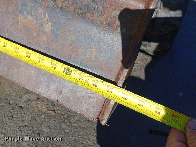 image for item DW0911 2017 Bobcat 418 mini excavator