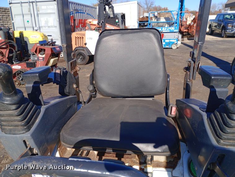 image for item DW0911 2017 Bobcat 418 mini excavator