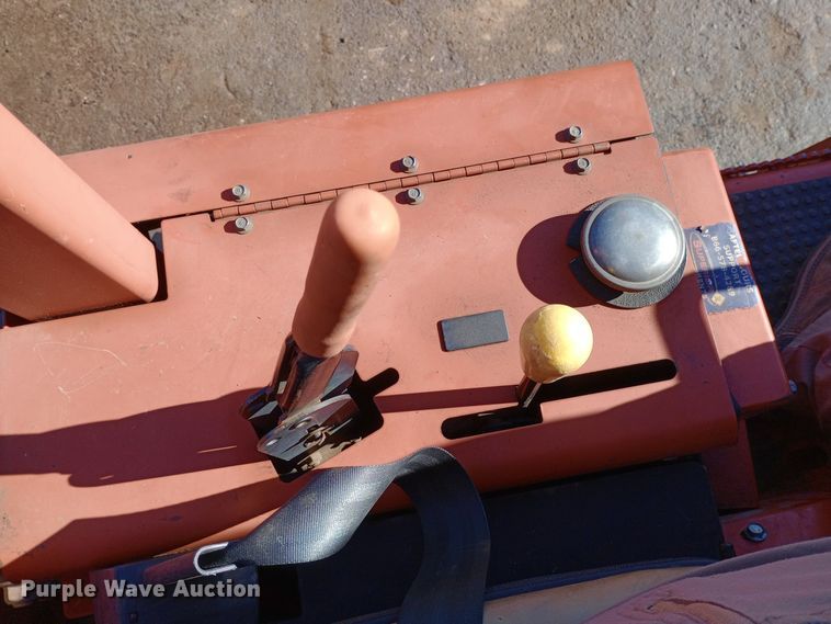 image for item DW0912 2015 Ditch Witch  RT45 trencher