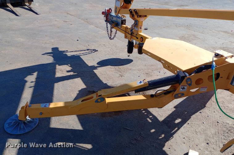 image for item DW0913 2017 Houlotte 4527A boom lift