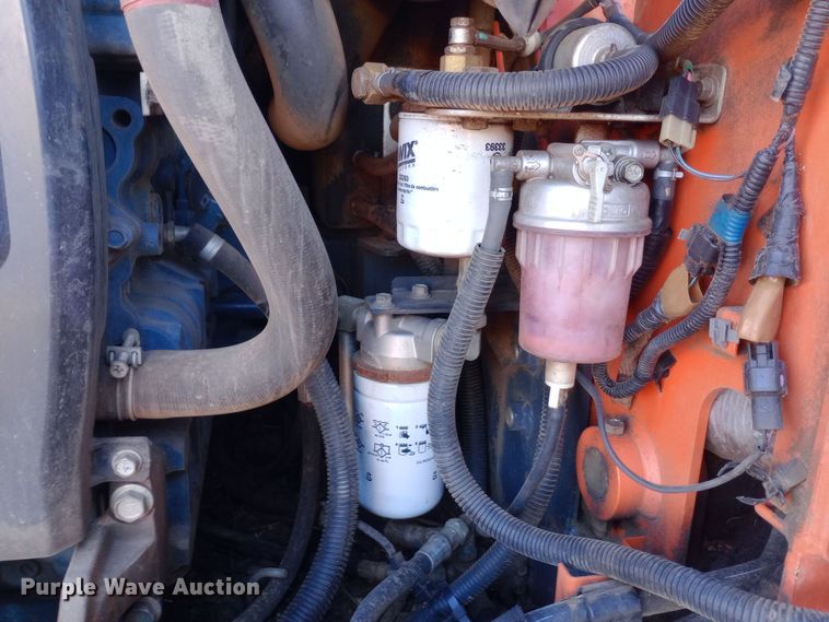 image for item DW0915 2017 Kubota SSV65 skid steer loader