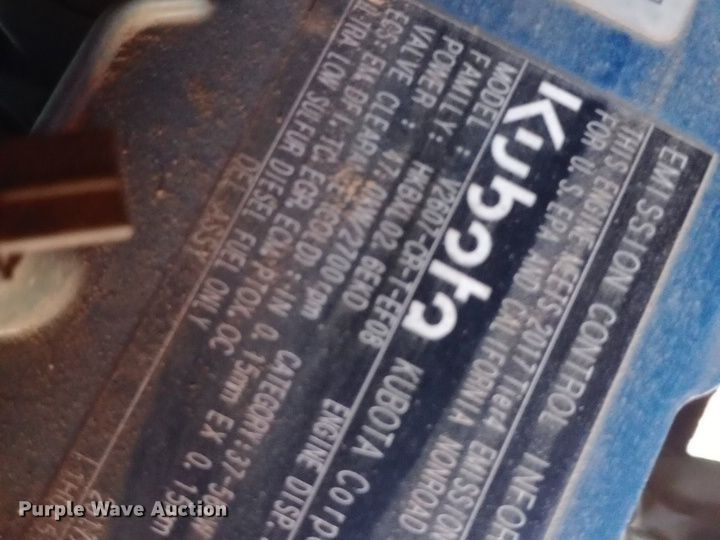 image for item DW0915 2017 Kubota SSV65 skid steer loader