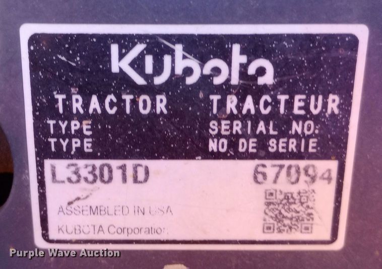 image for item DW0916 Kubota L3301HS tractor