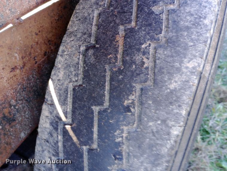 image for item DW0926 2004 Load-Max equipment trailer