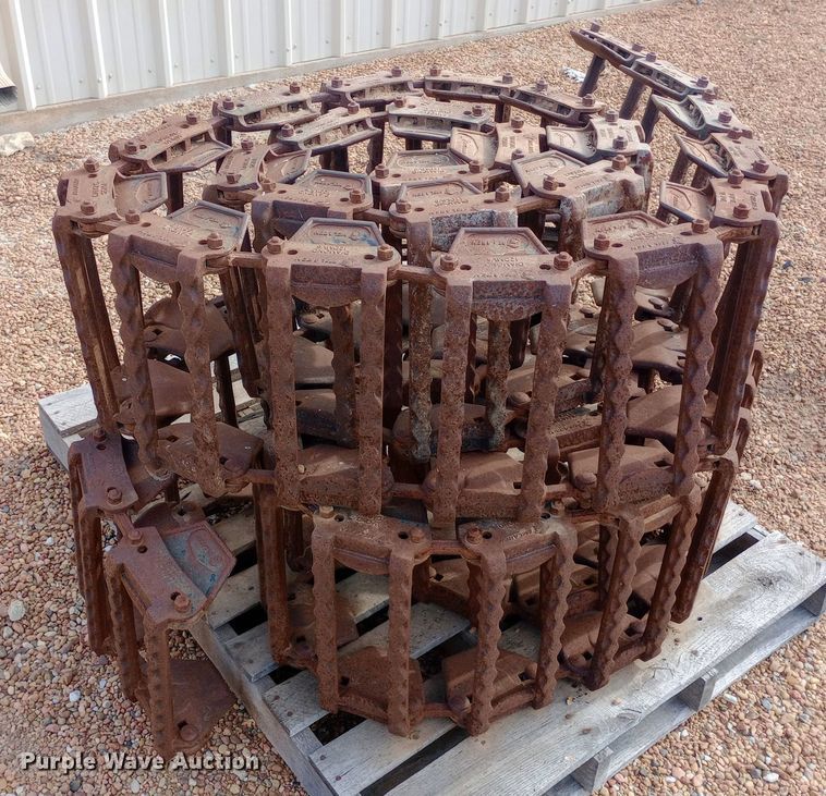 image for item DW0954 2002 New Holland LS190 skid steer loader