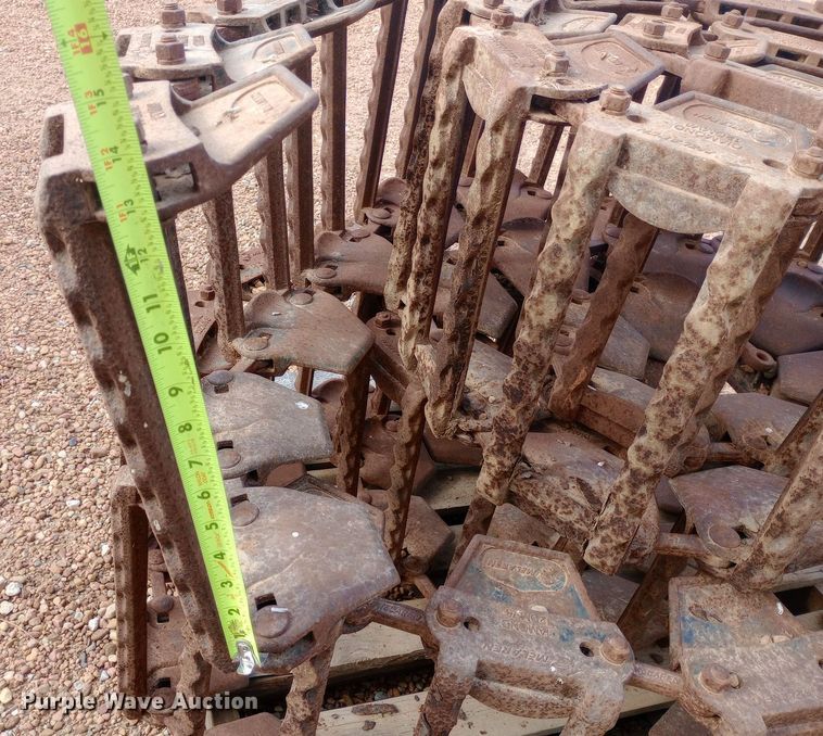 image for item DW0954 2002 New Holland LS190 skid steer loader