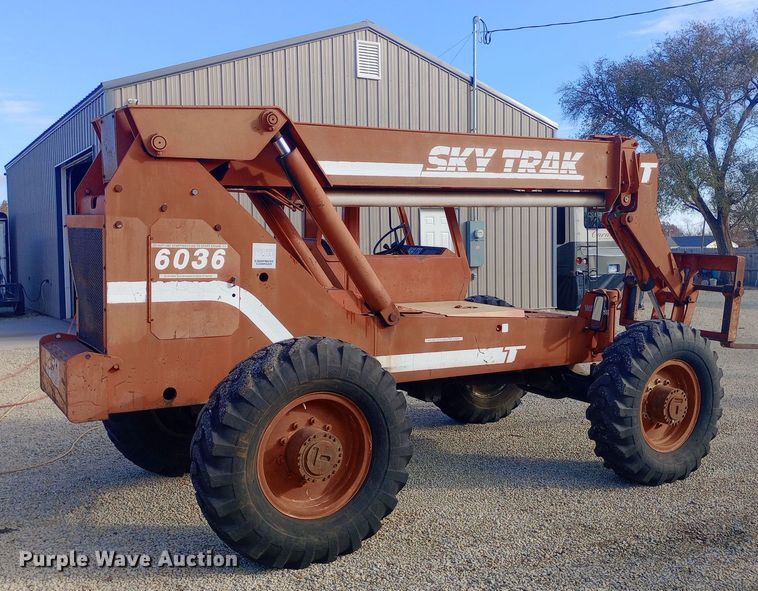 image for item DW0971 Skytrak 6036 telehandler