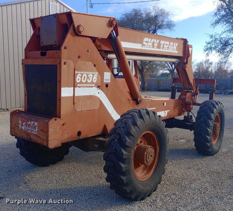 image for item DW0971 Skytrak 6036 telehandler