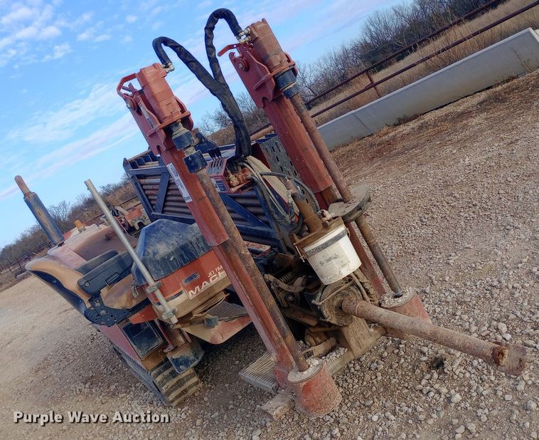 image for item DW0972 2002 Ditch Witch  JT1720 directional boring unit