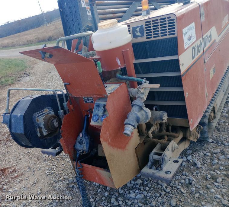 image for item DW0972 2002 Ditch Witch  JT1720 directional boring unit