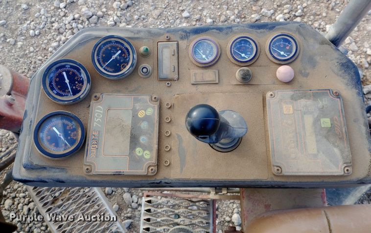 image for item DW0972 2002 Ditch Witch  JT1720 directional boring unit