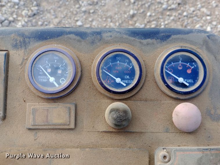 image for item DW0972 2002 Ditch Witch  JT1720 directional boring unit