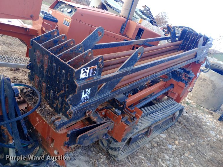 image for item DW0973 2000 Ditch Witch JT2720 directional boring unit