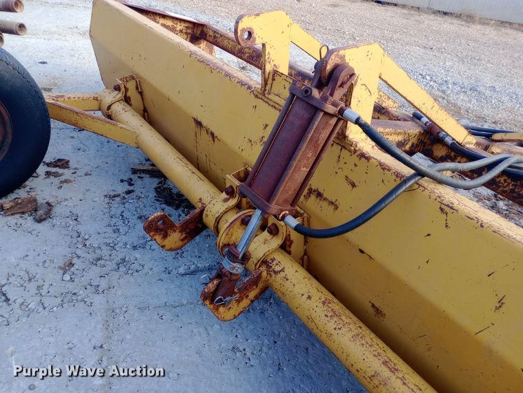 image for item DW0974 Byram 2212 box blade