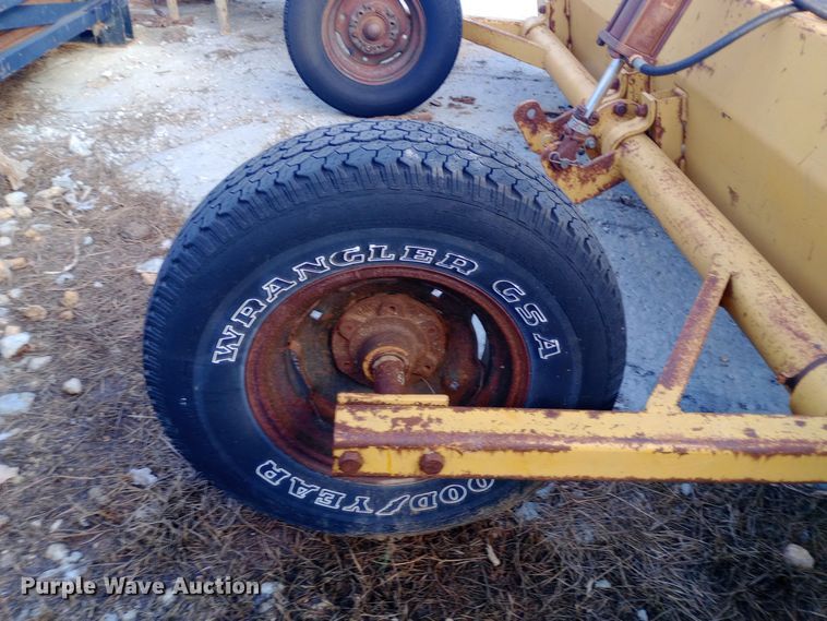 image for item DW0974 Byram 2212 box blade