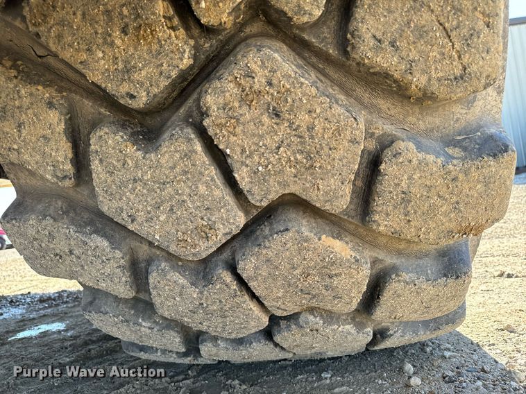 image for item DW2415 2014 Komatsu HM400-3 articulated haul truck