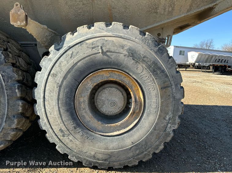 image for item DW2415 2014 Komatsu HM400-3 articulated haul truck