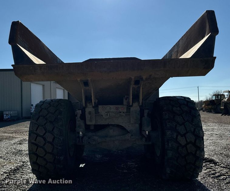 image for item DW2416 2013 Komatsu HM400-3 articulated haul truck