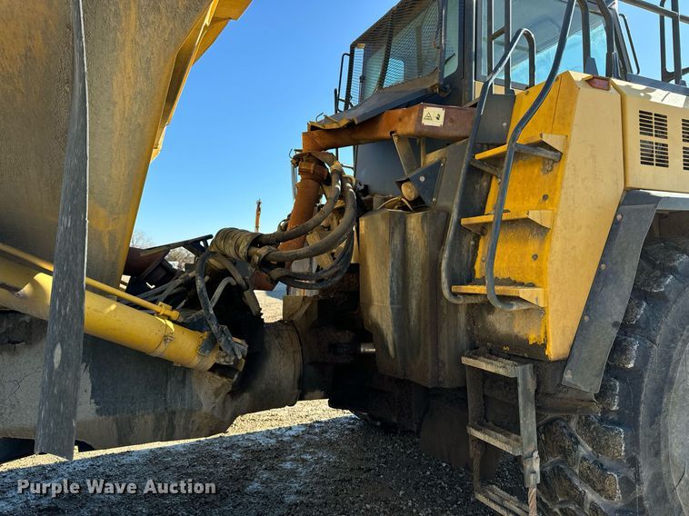 image for item DW2416 2013 Komatsu HM400-3 articulated haul truck